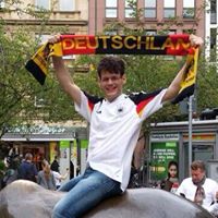 Karl Reis Photo 17