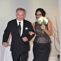 Veronica Sampson Photo 20