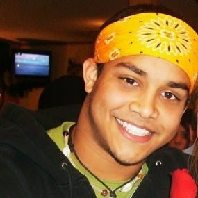 Ryan Knowles Photo 10