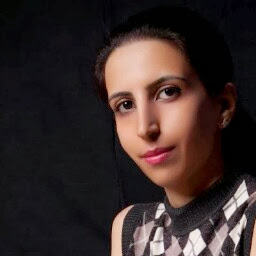 Sara Amiri Photo 8