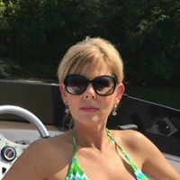 Kimberly Hughes Photo 13