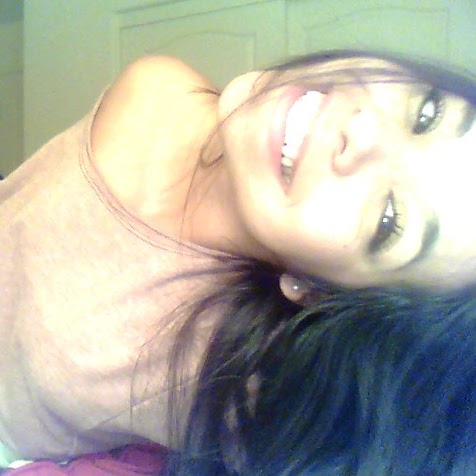 Claudia Castillo Photo 6