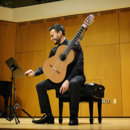 Miguel Morales Photo 18