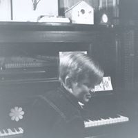 Aaron Small Photo 21