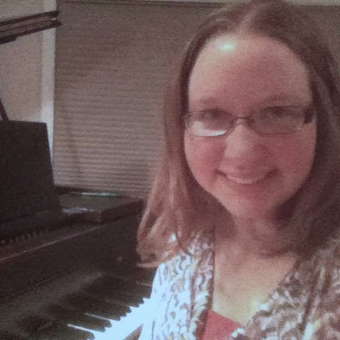 Kristin Phillips Photo 31