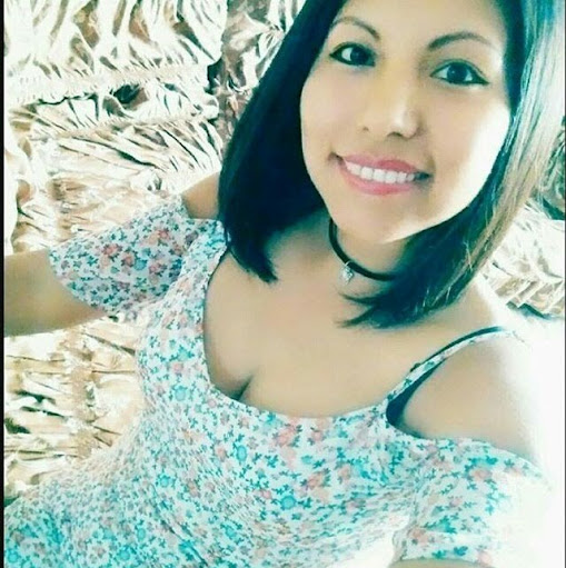 Ana Vera Photo 10
