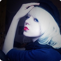 Krystal Howell Photo 27