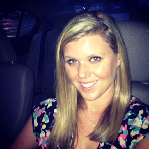 Amber Russell Photo 45