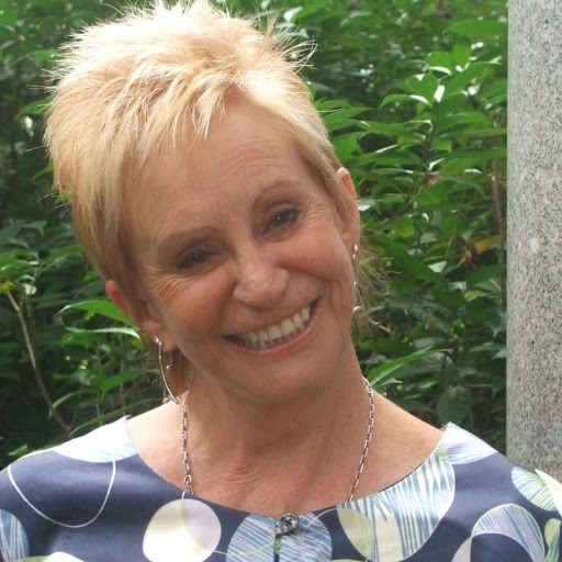 Paula Bonner Photo 25