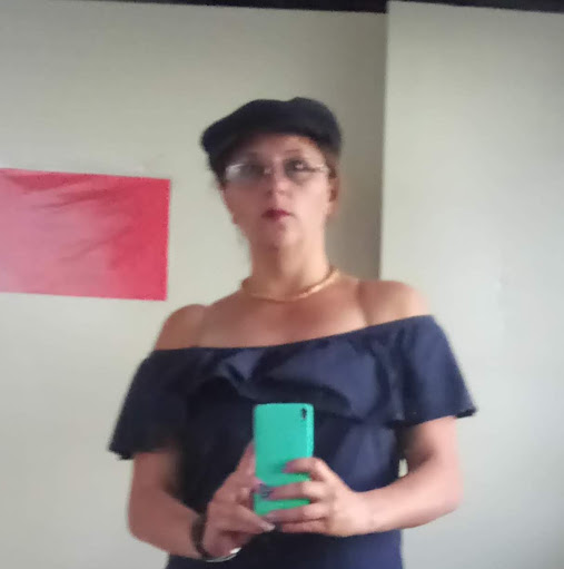 Elizabeth Kramer Photo 36