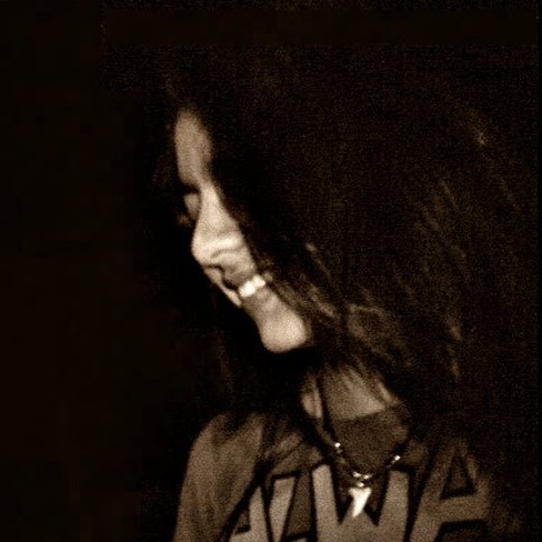 Paula Valdez Photo 17