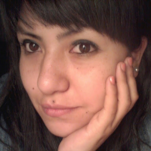 Isabel Vela Photo 6