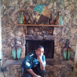 Tyrone Singleton Photo 13