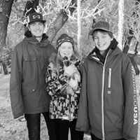 Angela Moller Photo 6