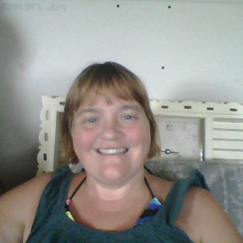 Tracey Warner Photo 33