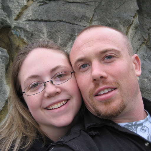 Sarah Schultz Photo 35