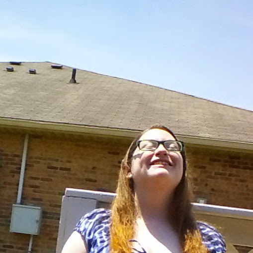 Laura Ritchey Photo 18