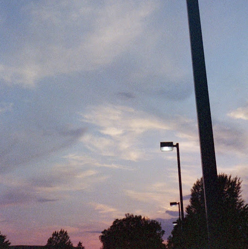 Becky Coates Photo 33