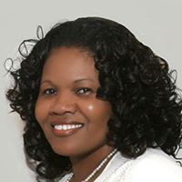 Maxine Lyons Photo 9