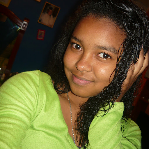 Johanna Diaz Photo 17