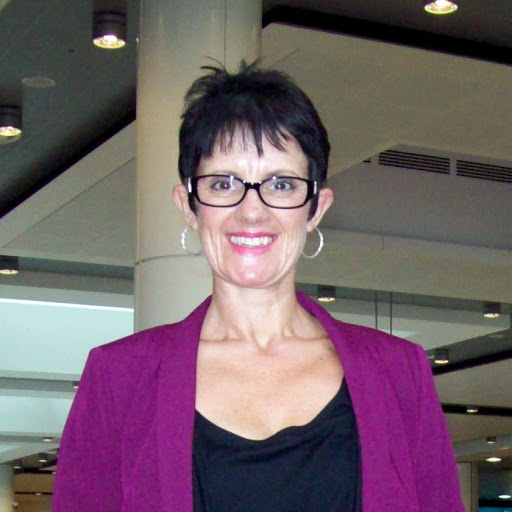 Alison Taylor Photo 13