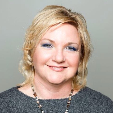 Angela Mckee Photo 15
