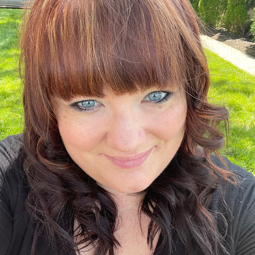 Christina Henley Photo 15