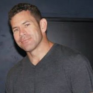 Paul Collins Photo 33