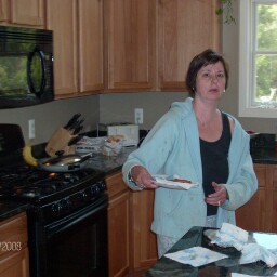 Linda Holley Photo 31
