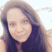 Sarah Flores Photo 20