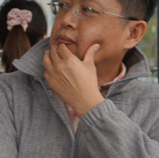 Dong Lin Photo 12