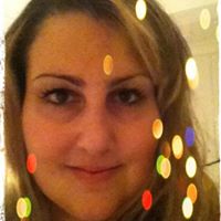 Holly Ware Photo 29