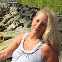 Gail Roberts Photo 19