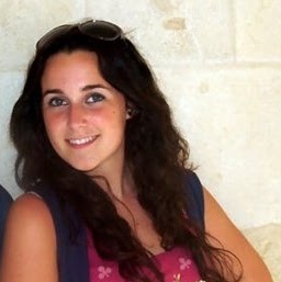 Alicia Reyes Photo 10