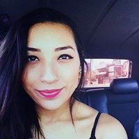Michelle Santana Photo 10
