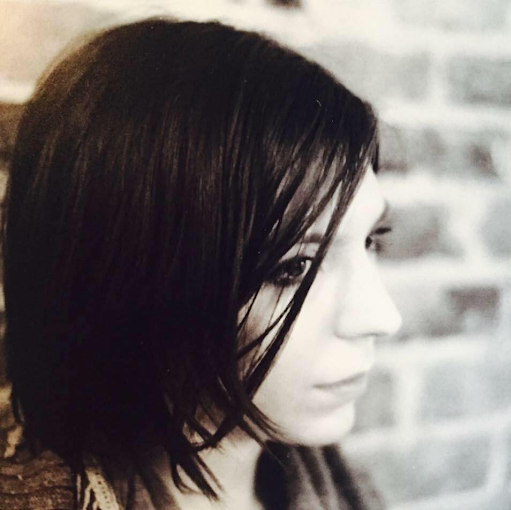 Katie Leonard Photo 44