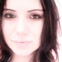 Julia Almeida Photo 20