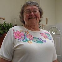 Pauline Larson Photo 12