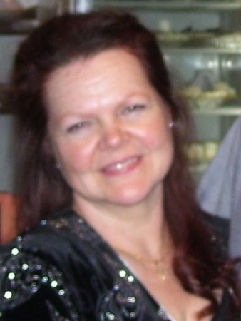 Vickie Thompson Photo 9