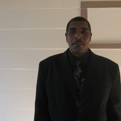 Harvey Sims Photo 4