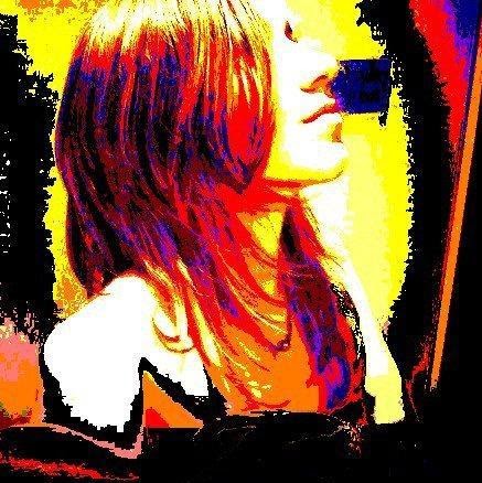Laura Gauthier Photo 31