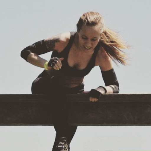 Kelly Carpenter Photo 30