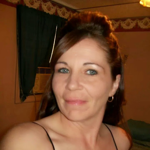 Nancy Ray Photo 32