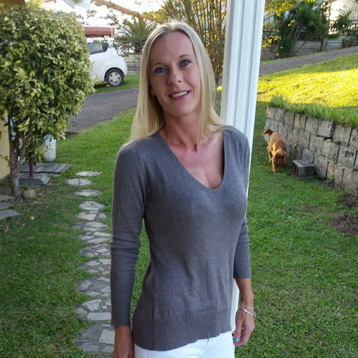 Cindy Reeves Photo 1