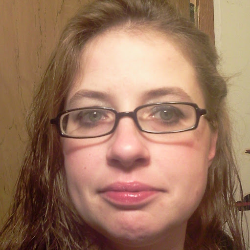 Stacey Lowe Photo 35