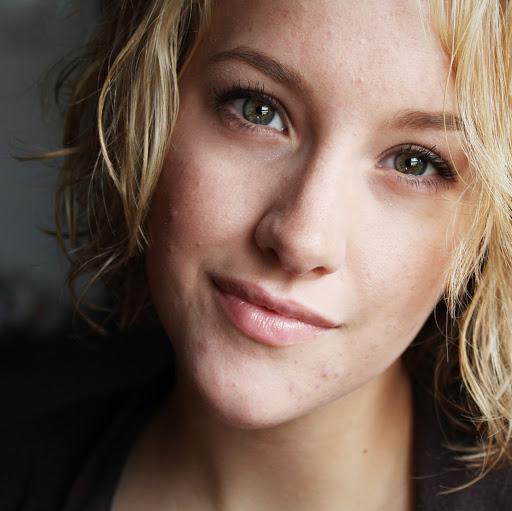 Anna Sparks Photo 37