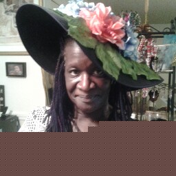 Edith Moore Photo 13