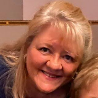 Debbie Wells Photo 6