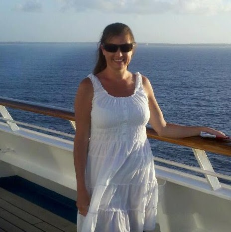 Rebecca Craven Photo 24