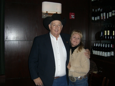 Debbie Hughes Photo 9